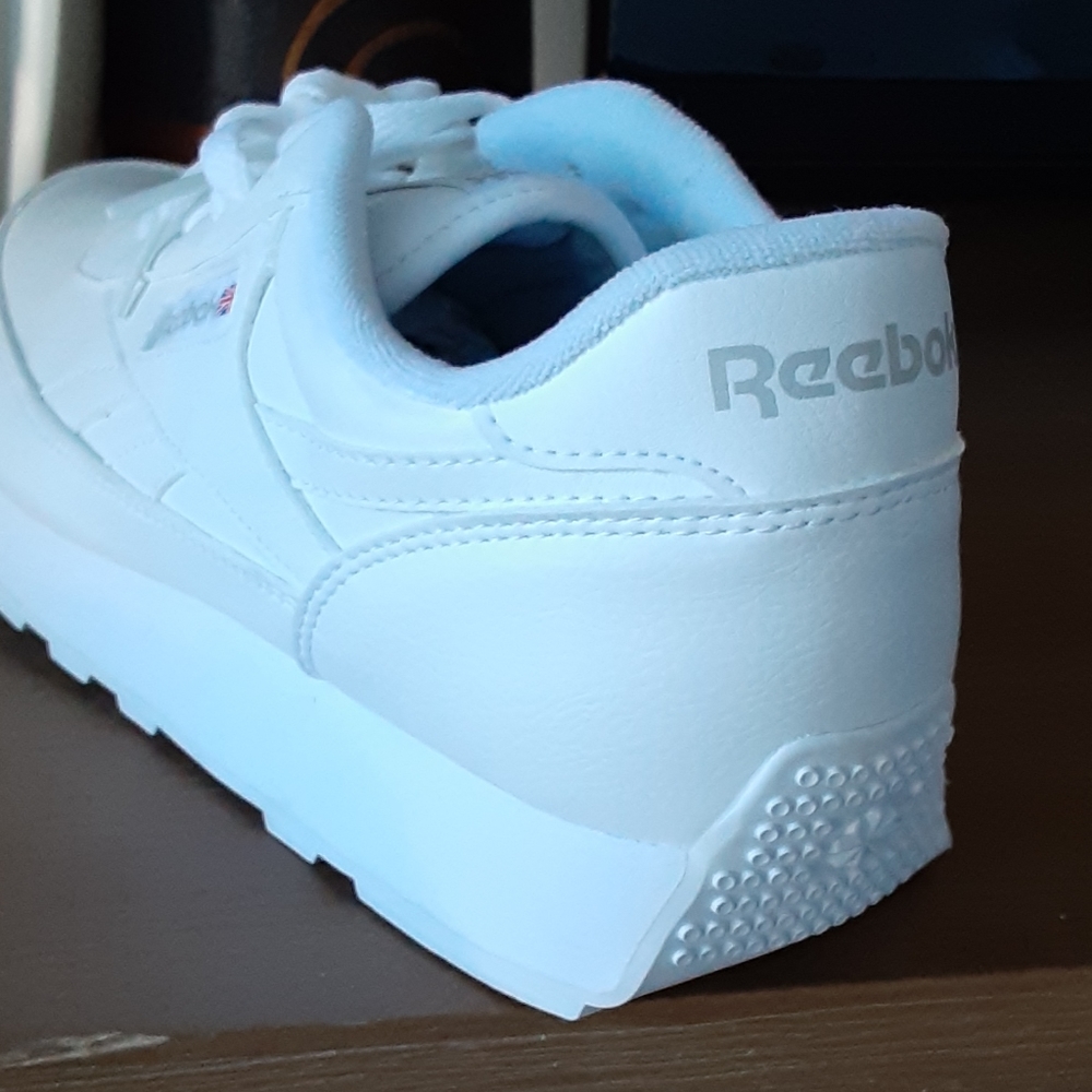 REEBOK
